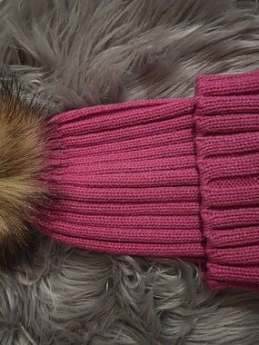 Ribbed Knit Pom Beanie - Pink